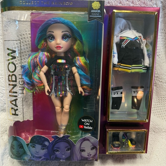 NIB Rainbow High Series 2 Amaya Raine Doll with Outfit - Picture 1 of 10